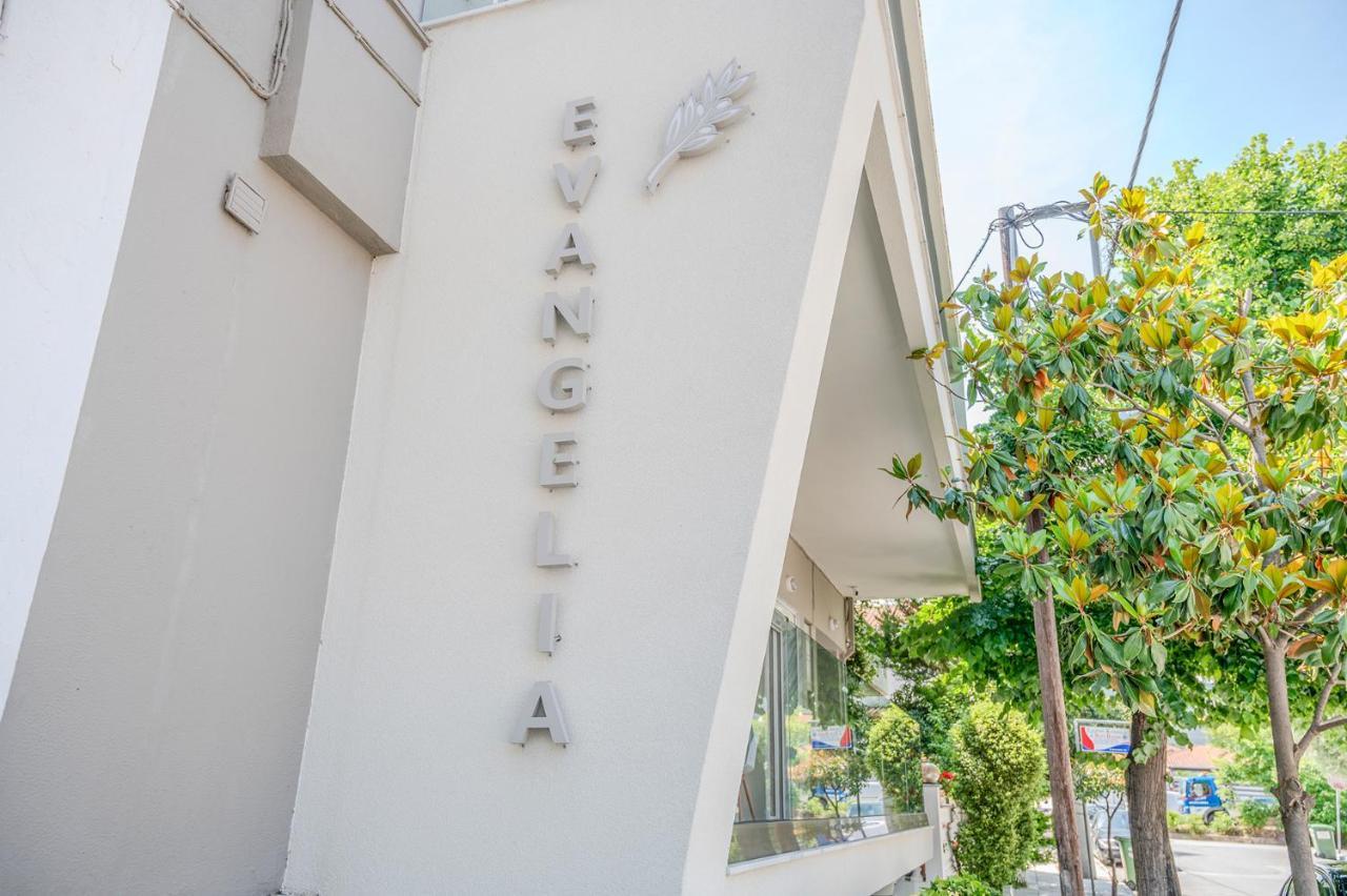 Evangelia Rooms & Apartments - A Asprovalta Esterno foto