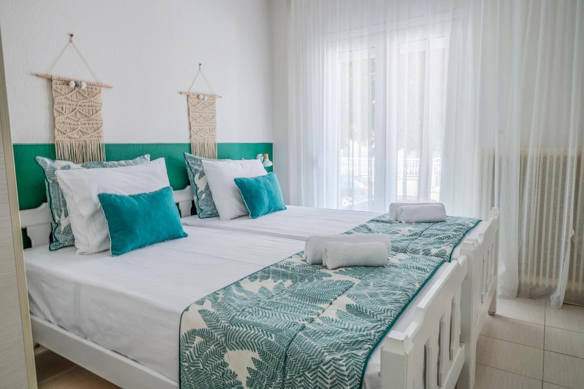 Evangelia Rooms & Apartments - A Asprovalta Esterno foto
